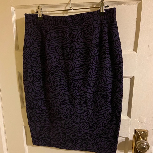 Vintage Purple Pencil Skirt - Picture 5 of 5